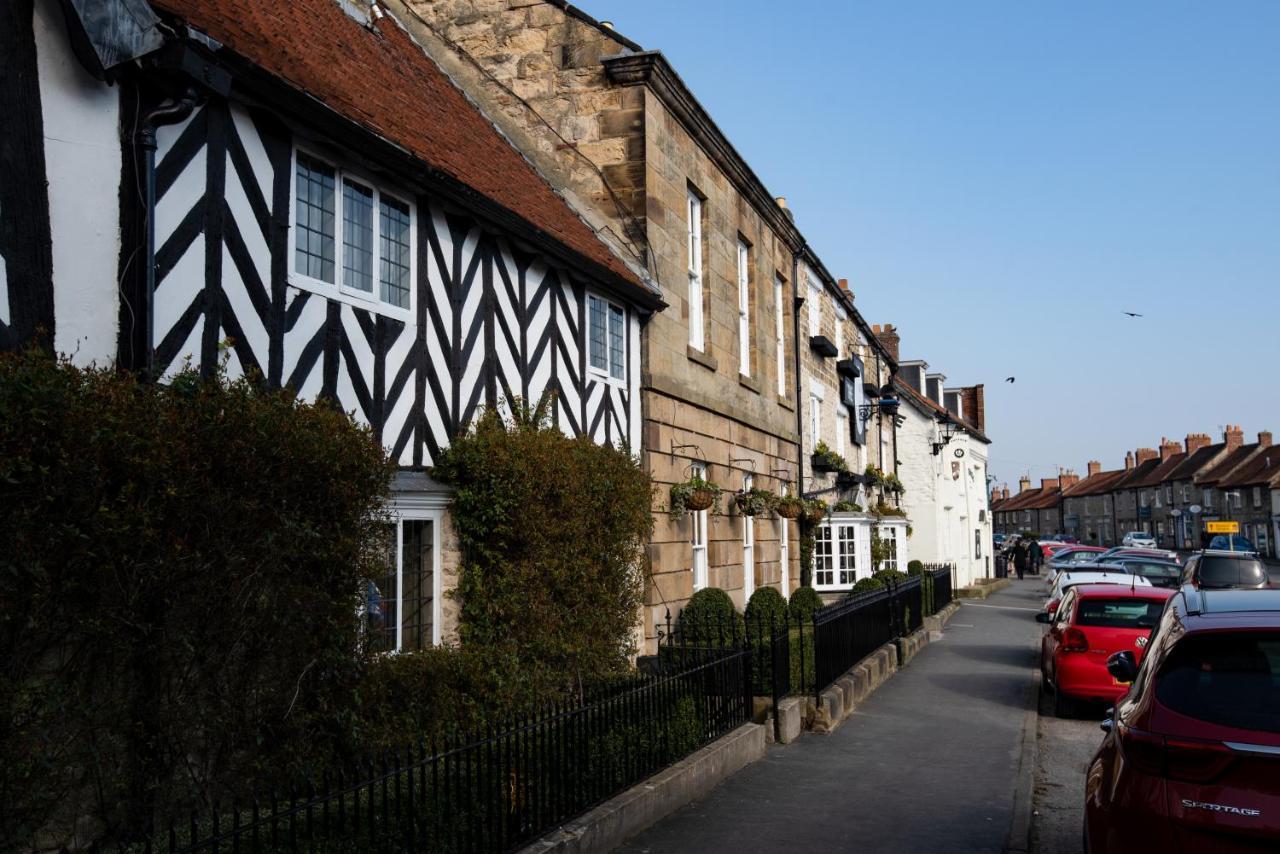 The Black Swan - The Inn Collection Group Helmsley Exterior foto